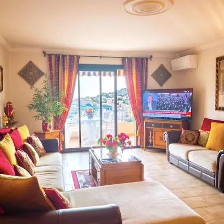 Διαμέρισμα Large Bright With Balcony And Sea View